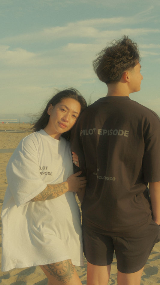 PILOT EPISODE // OVERSIZED TEE // BLACK