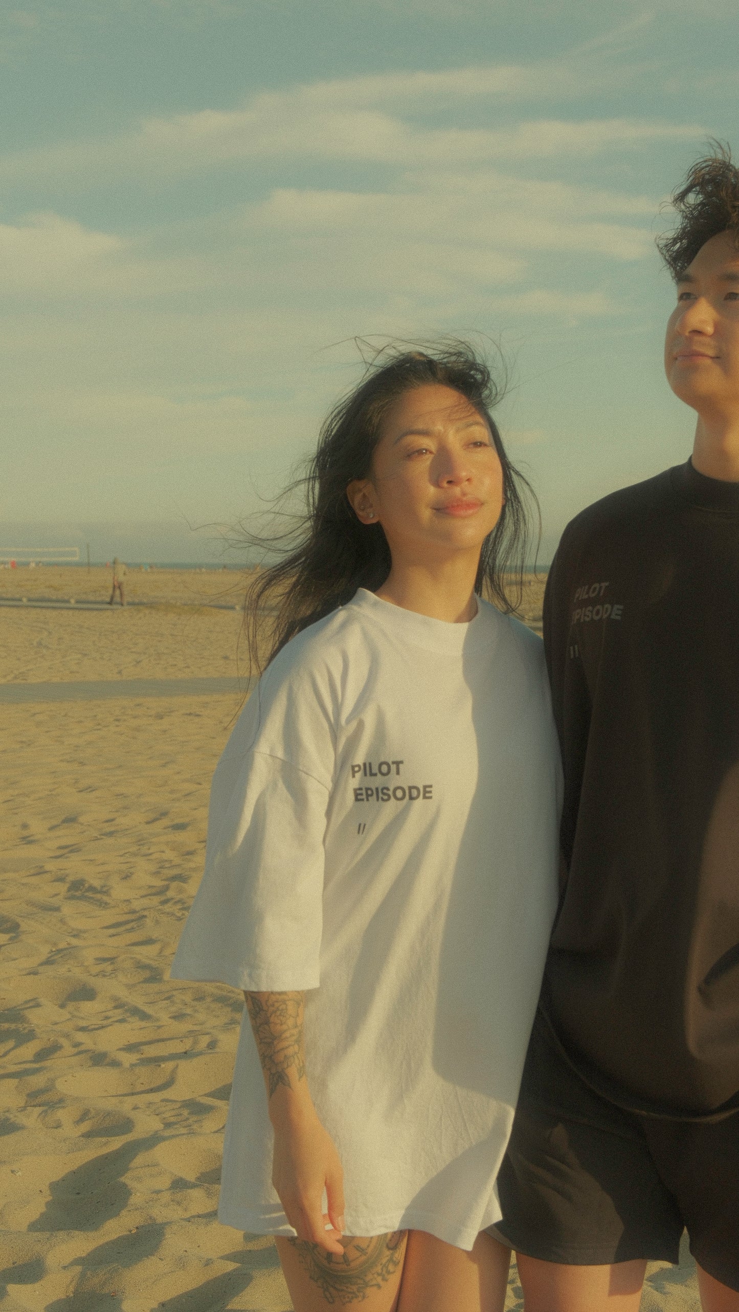 PILOT EPISODE // OVERSIZED TEE // WHITE