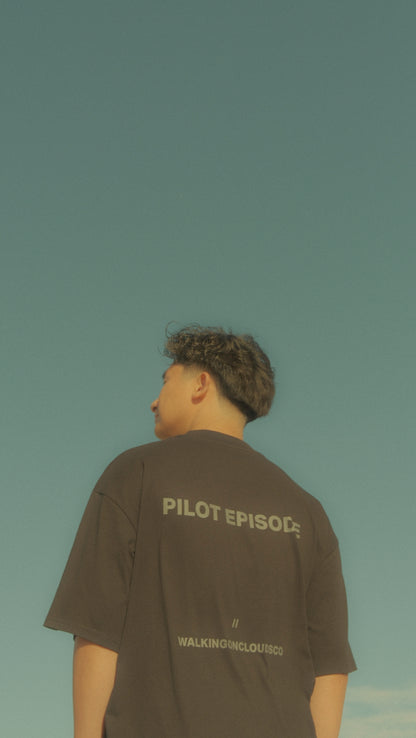 PILOT EPISODE // OVERSIZED TEE // BLACK